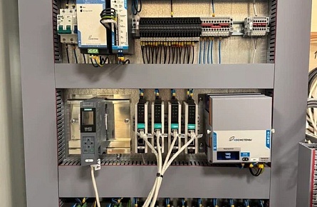 Шкаф управления со степенью защиты IP54 - фото